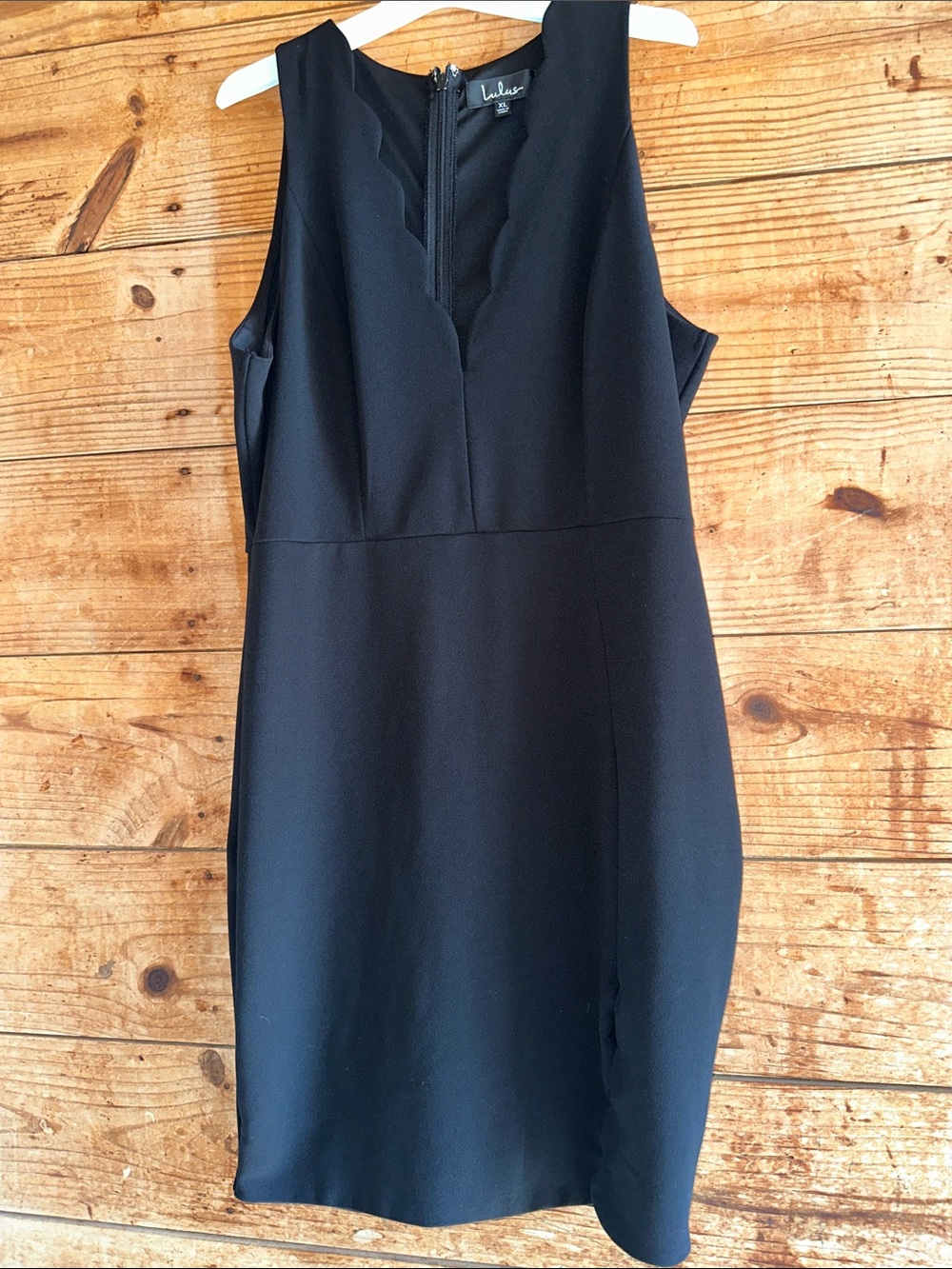 Lulu's Black Scallop-Trim V-Neck Sheath Dress